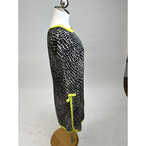 ALICE & TRIXIE Dress - Picture 2 of 3